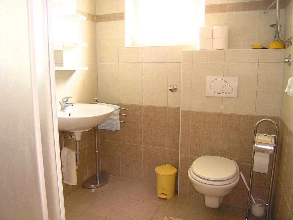 Apartmani Bakran Крк Экстерьер фото