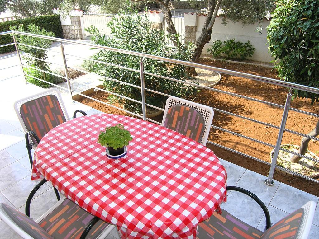 Apartmani Bakran Крк Экстерьер фото